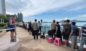 金灿荣：山东舰访问香港让人眼馋，我大胆提个建议！