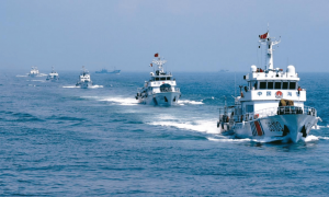 高市早苗还没认错，第二个“日本”浮出水面？解放军第一时间反制！